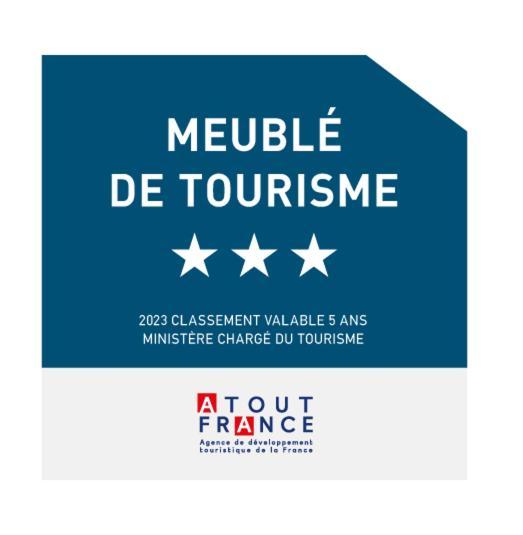 Le Petit Coin Au Bord Du Apartment *